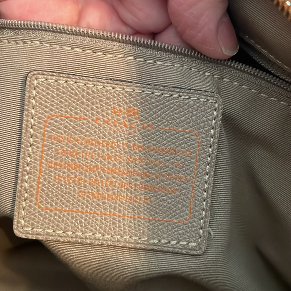 COPY - EUC Coach Tote AND matching wallet. - Picture 8 of 12